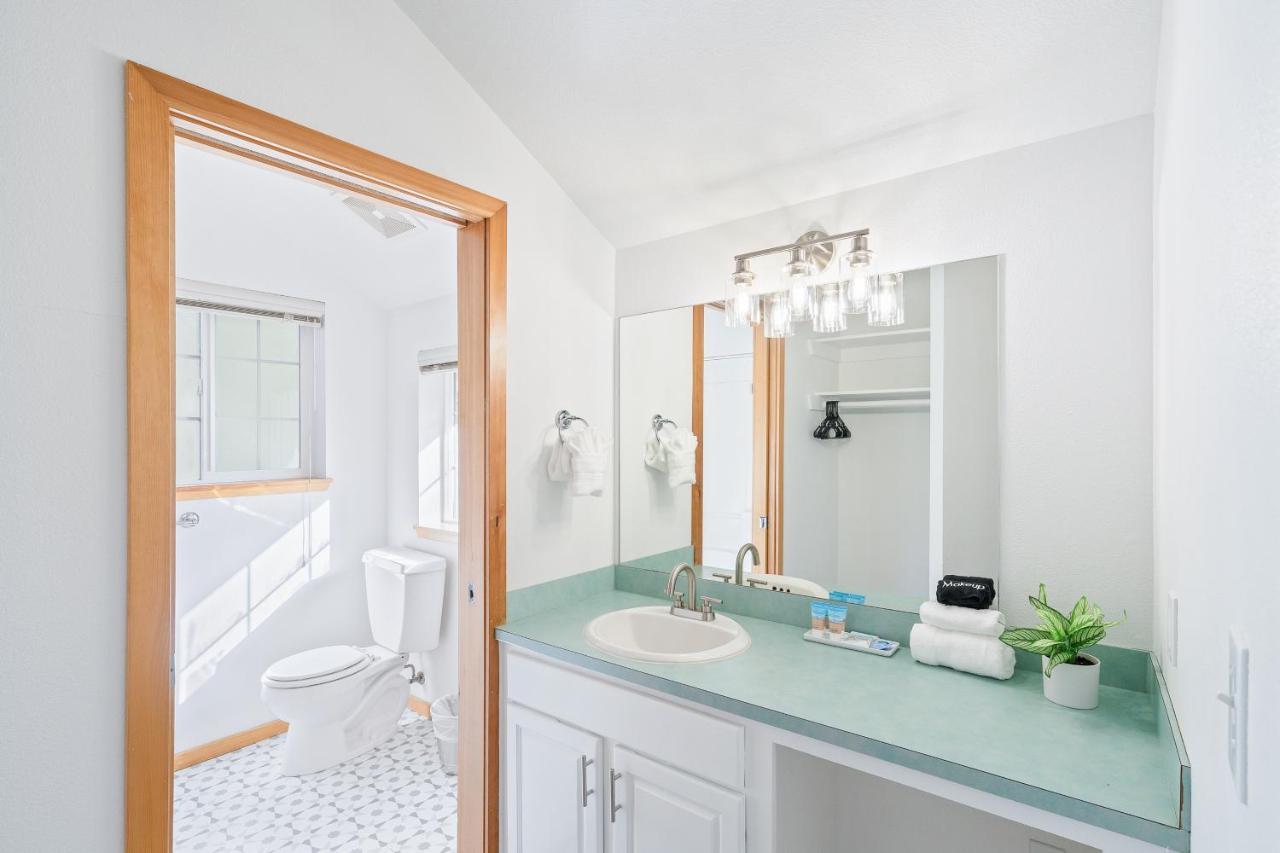 Cannon Beach Vibes, Steps To The Beach,Wifi,3 Full Bedroom En Suites With 3 Fireplaces,Near Downtown Esterno foto